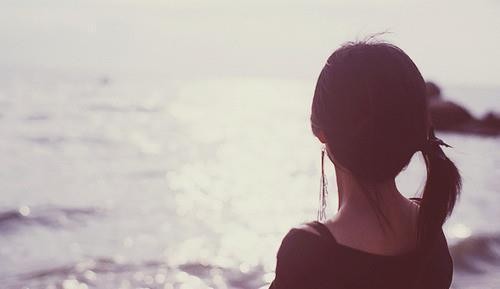 43岁女人的忠告:中年女人别再相信微信上的爱情难有好收场